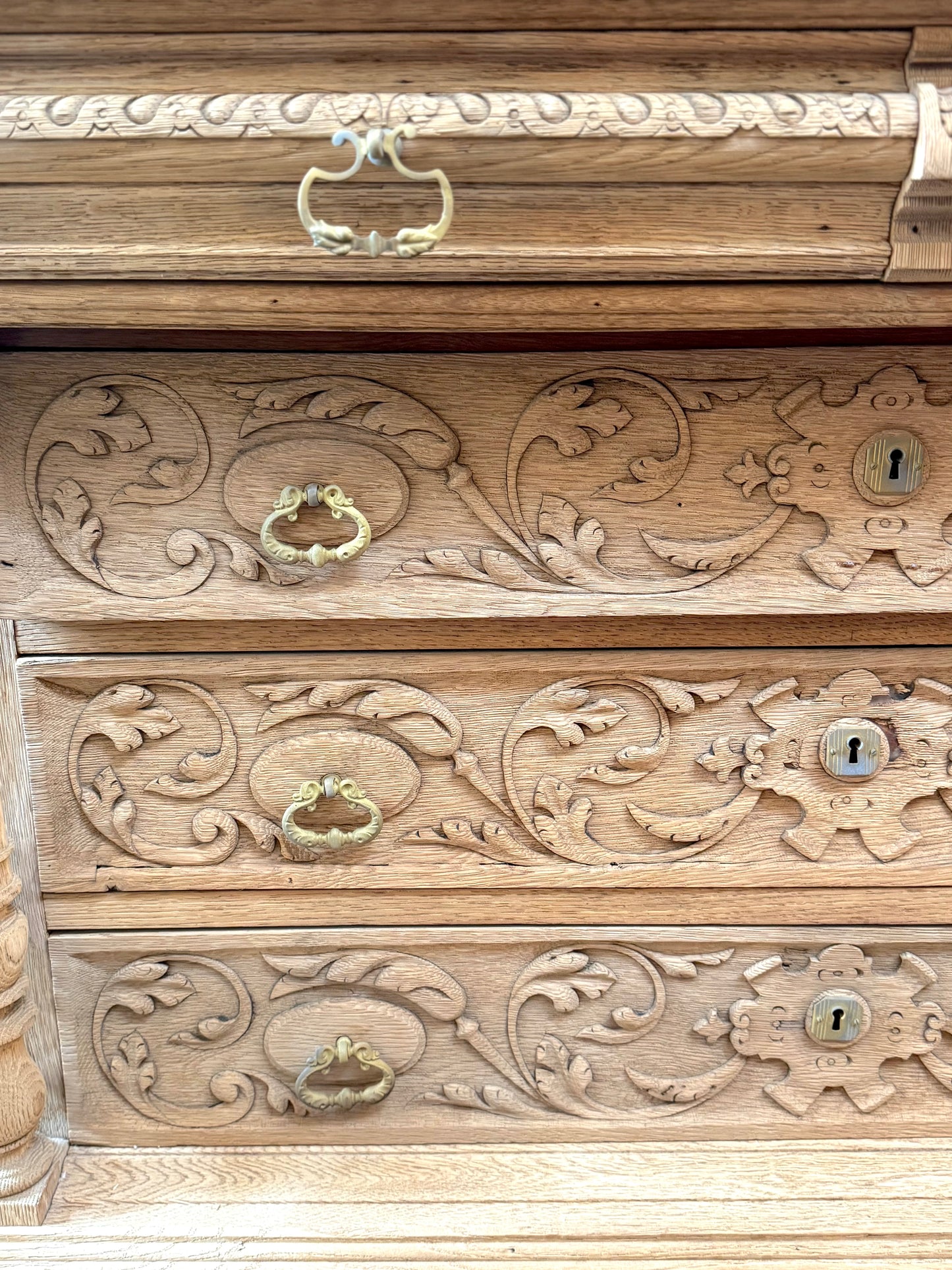 Antique French Oak 5 Drawer Commode With Marble Top