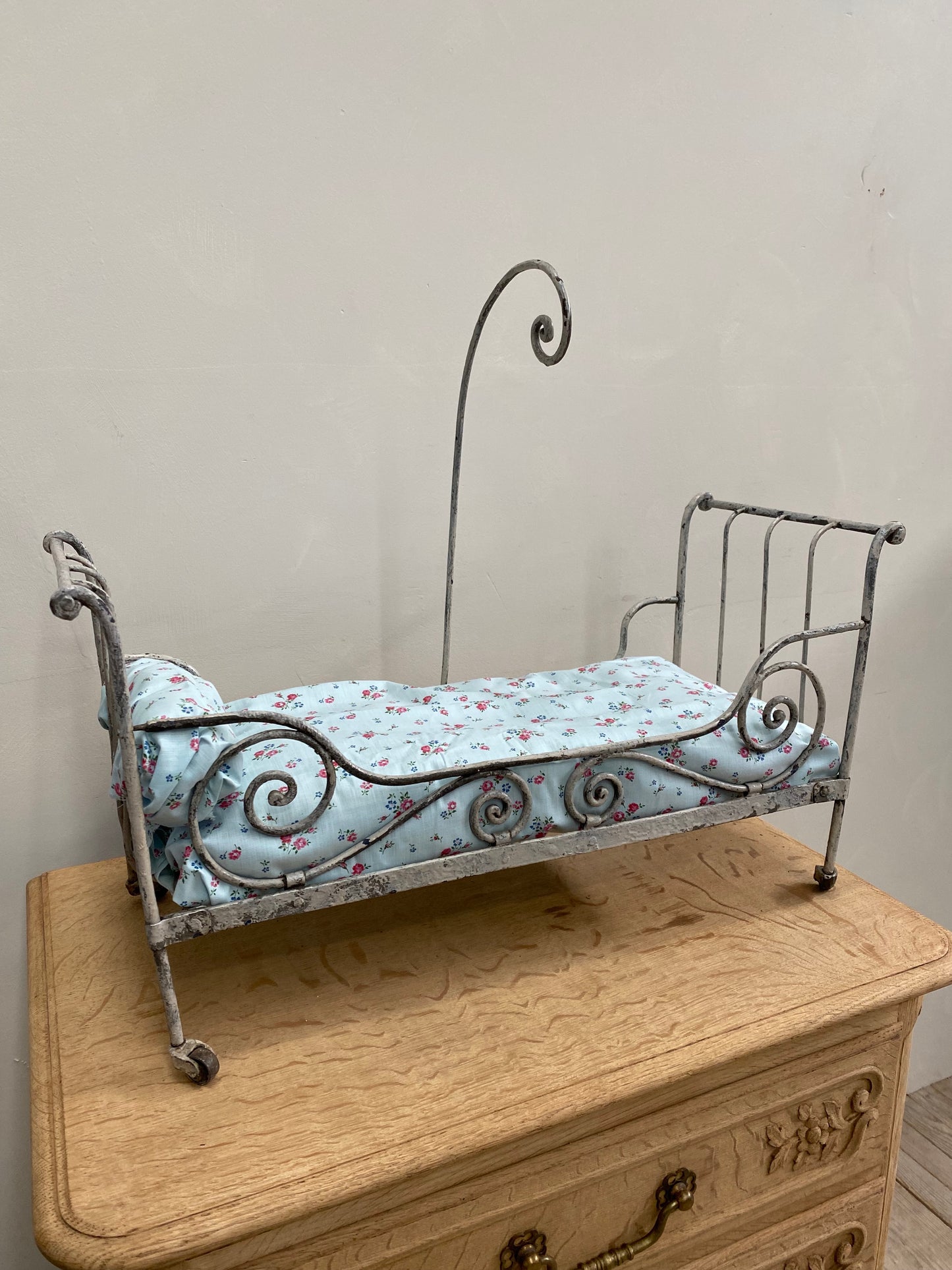 Antique French Metal Dolls Day Bed