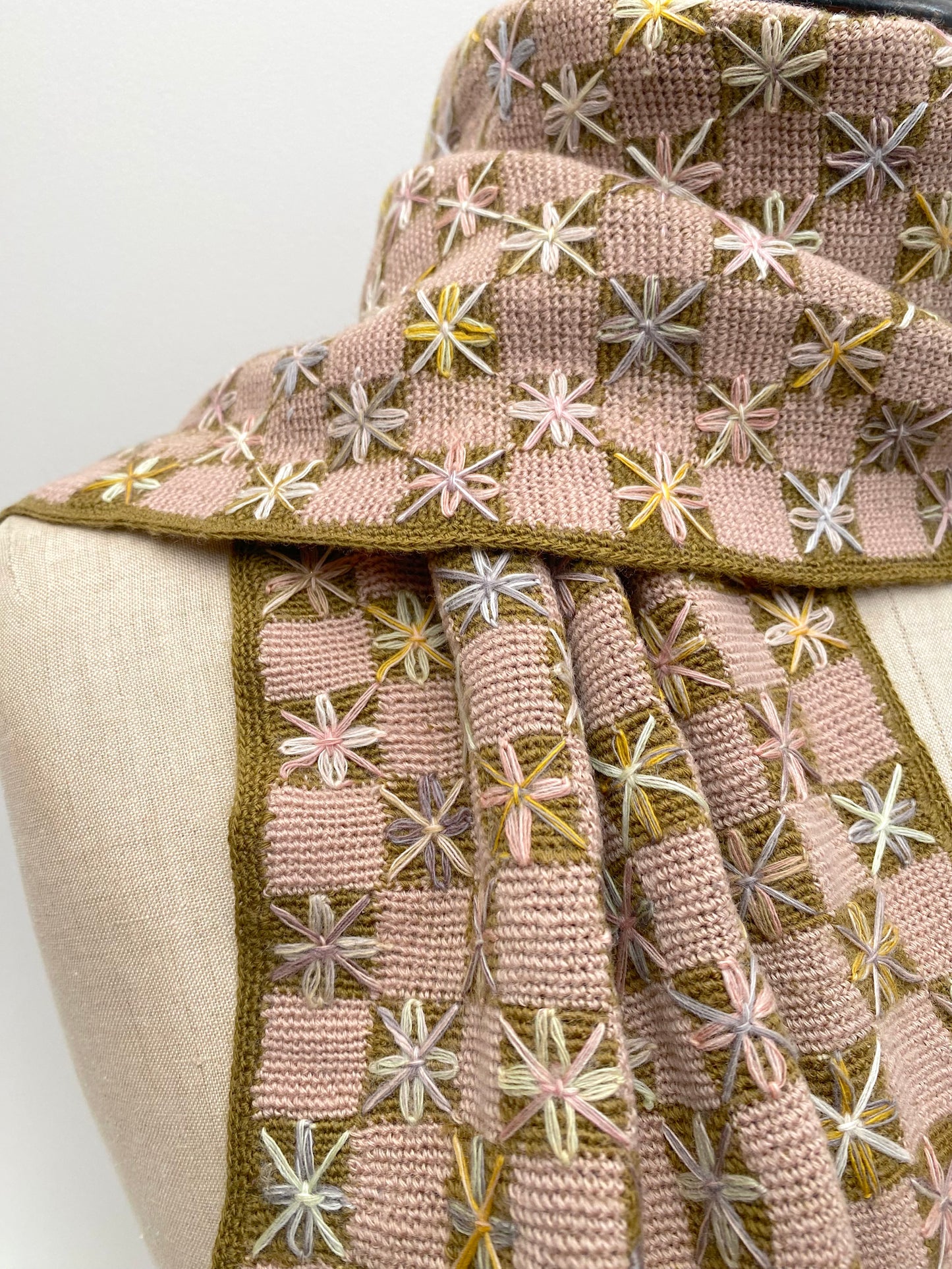 Sophie Digard Pale Pink Geometric Star Crochet Wool Scarf