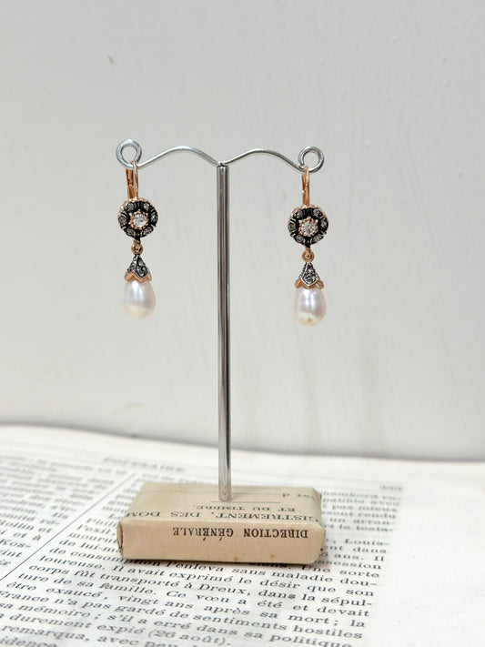 Italian Small Crystal Flower Earring With Pearl Teardrop