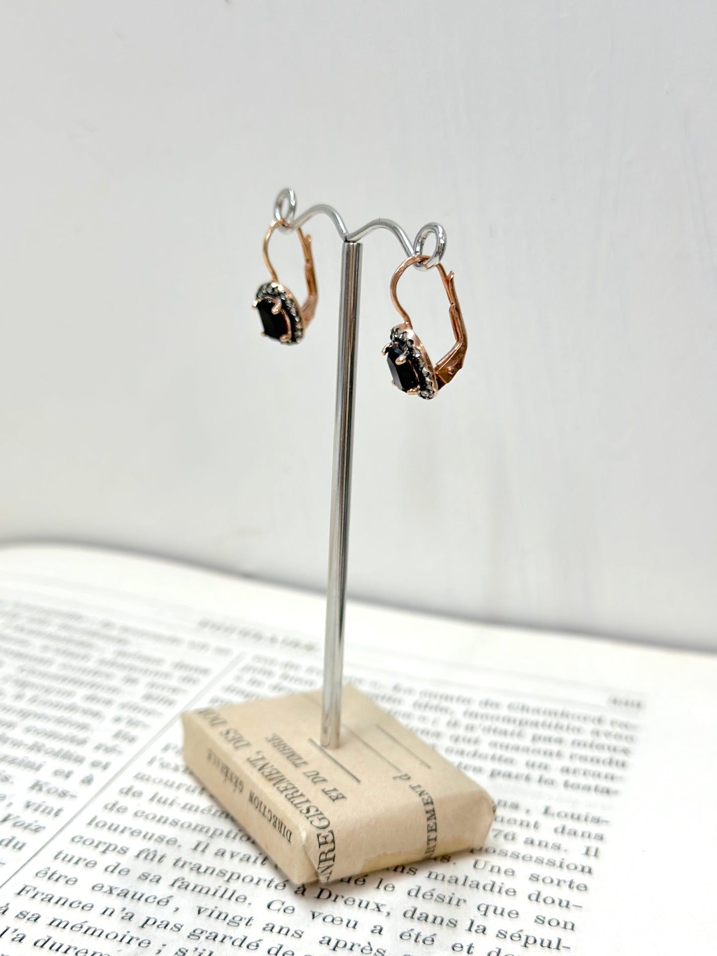 Italian Small Onyx Oval Earrings