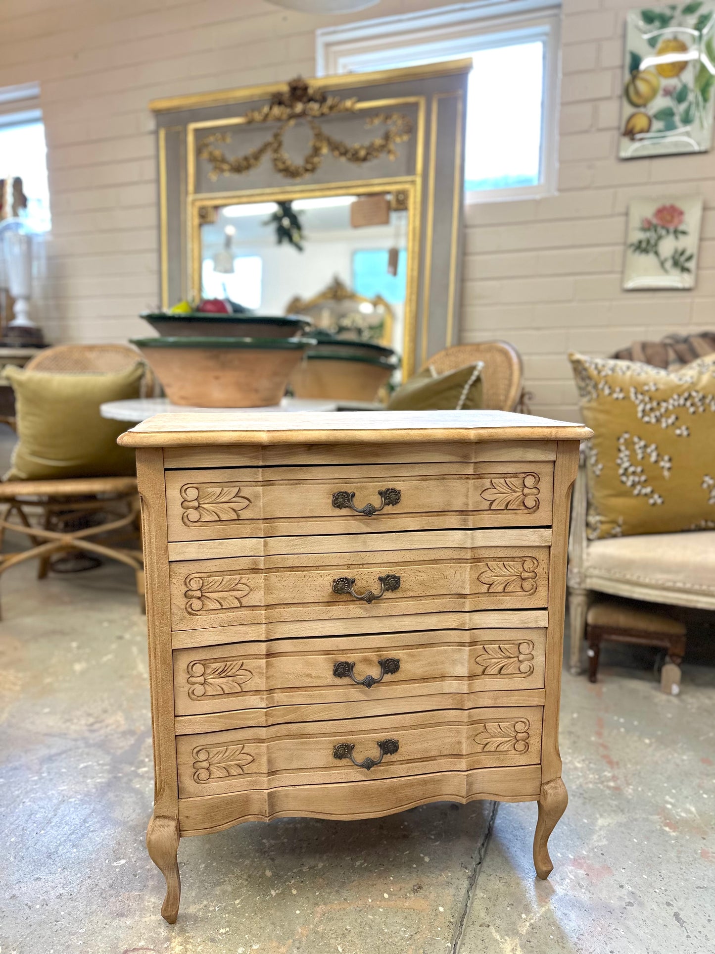 Vintage French Oak 4 Drawer Commode