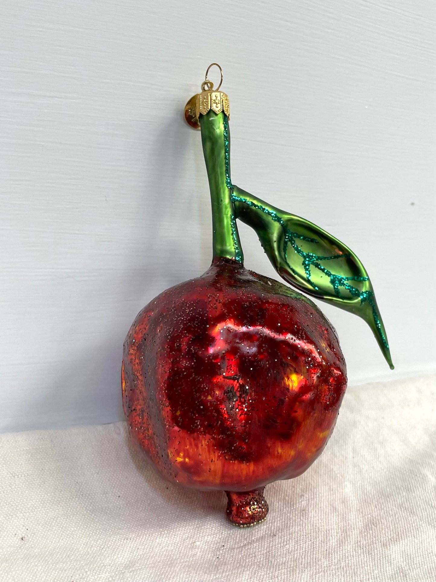 Polish Glass Ornament - Pomegranate with Leaf