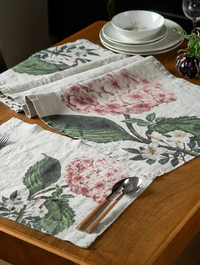 European Linen 'Hortensia' Table Runner