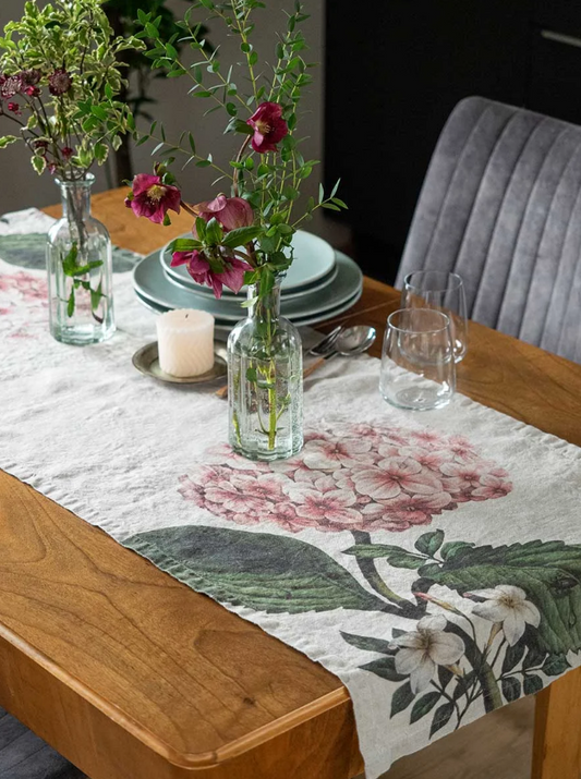 European Linen 'Hortensia' Table Runner