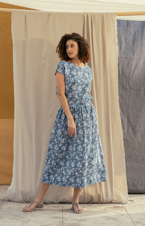 DVE 'Isha' Linen Skirt - Aegean Blue Floral