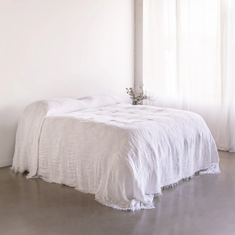 Hale Mercantile 'Flocca' Linen Bedspread