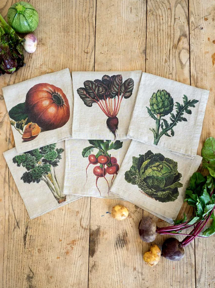 European Linen 'Farm Vegetables' Set of 6 Linen Napkins