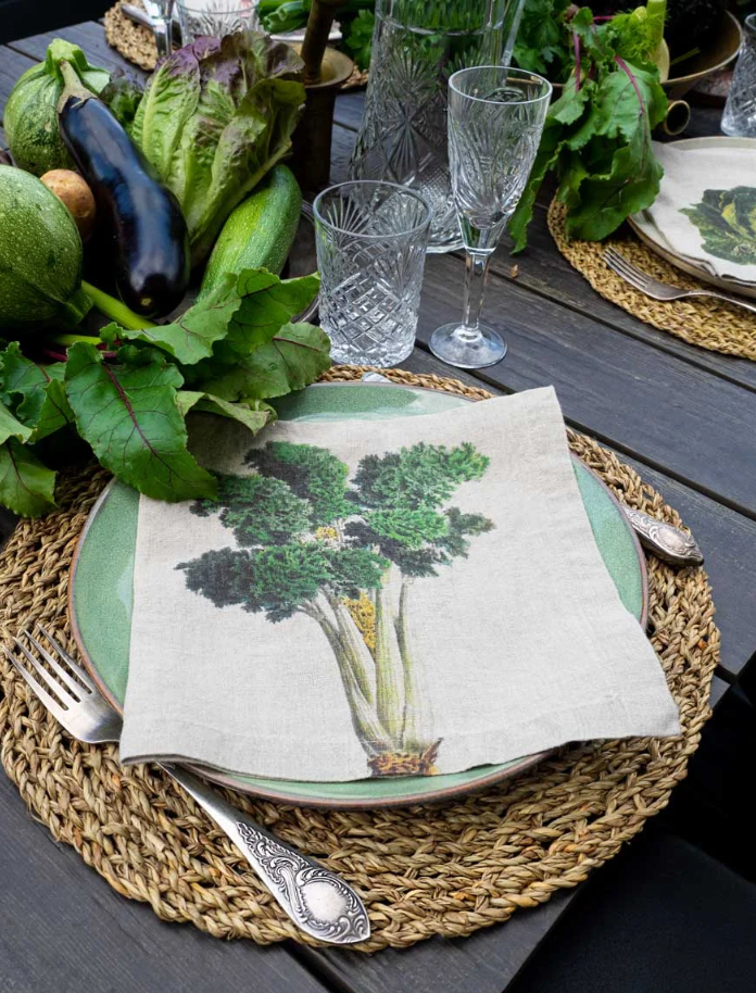 European Linen 'Farm Vegetables' Set of 6 Linen Napkins