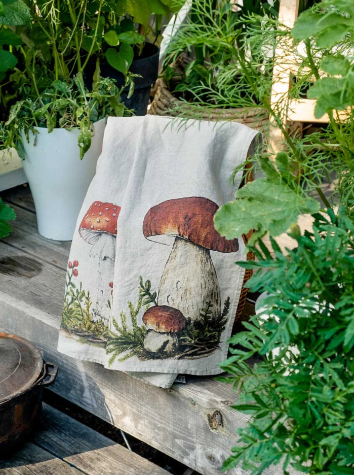 European Linen 'Forest Mushrooms' Pair of Tea Towels