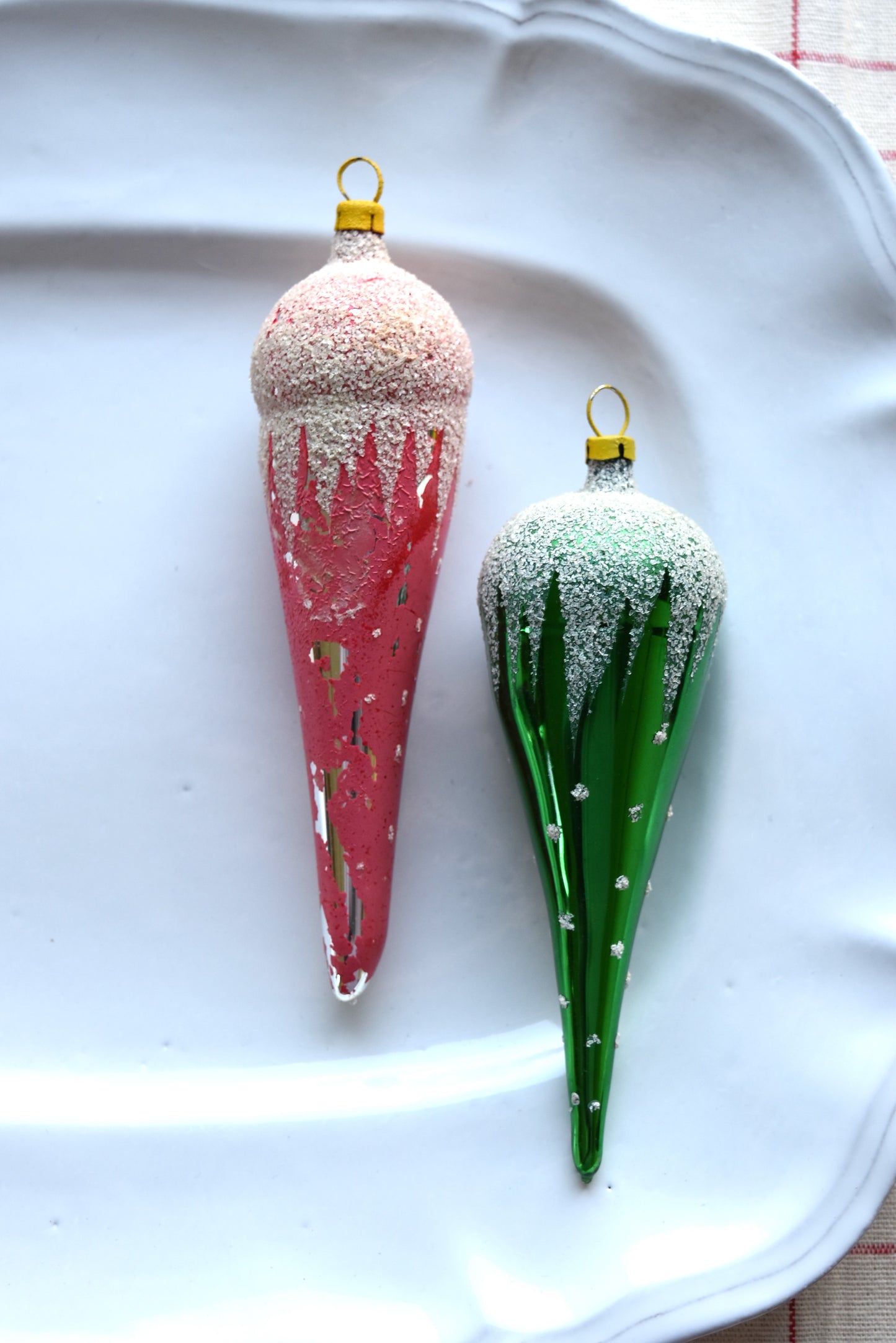 Vintage European Ornament - Bright Icicles