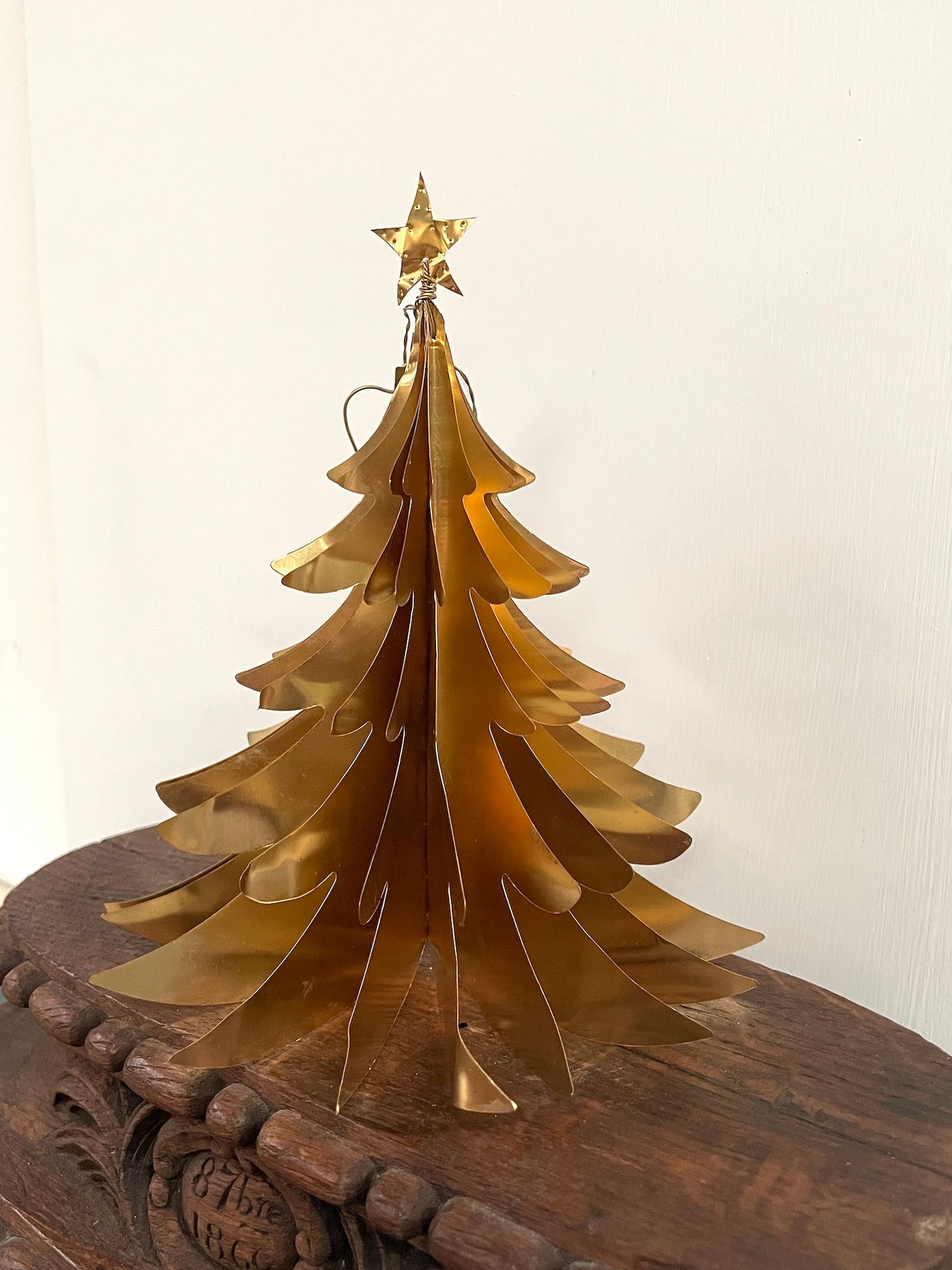 Walther & Co. Brass Foil Standing Christmas Tree