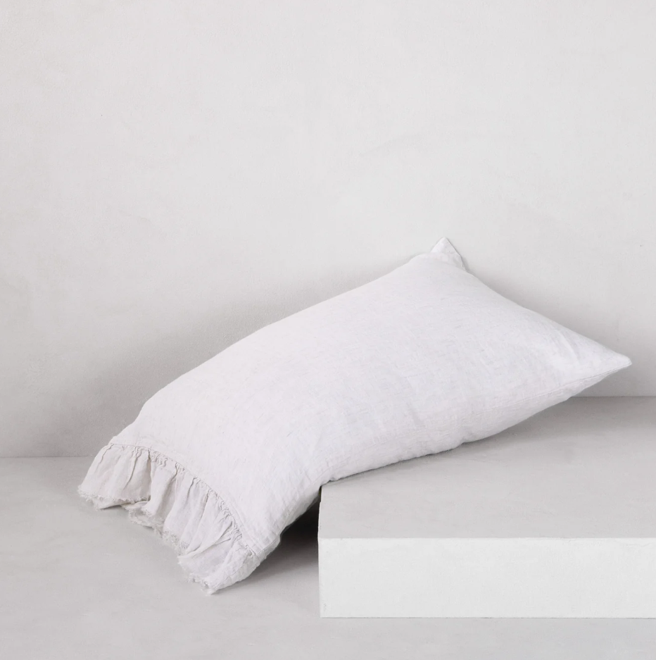 Hale Mercantile 'Kristine' Frill End Standard Linen Pillowcase