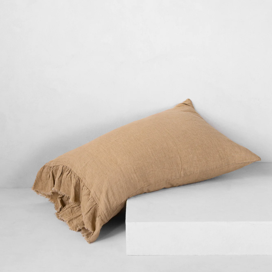 Hale Mercantile 'Kristine' Frill End Standard Linen Pillowcase