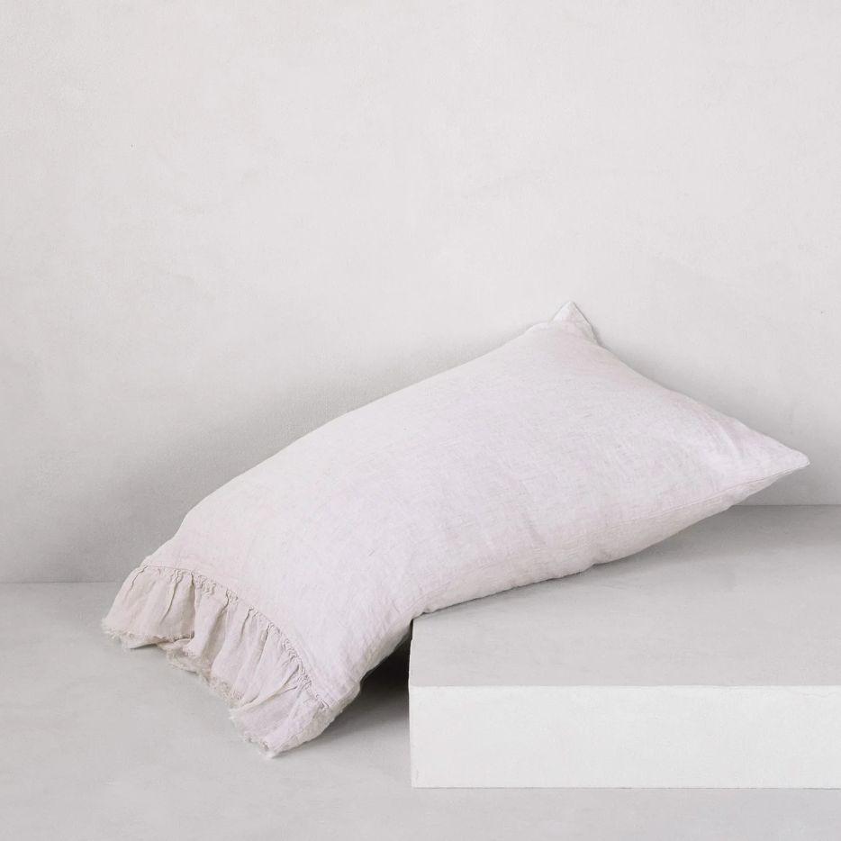 Hale Mercantile 'Kristine' Frill End Standard Linen Pillowcase