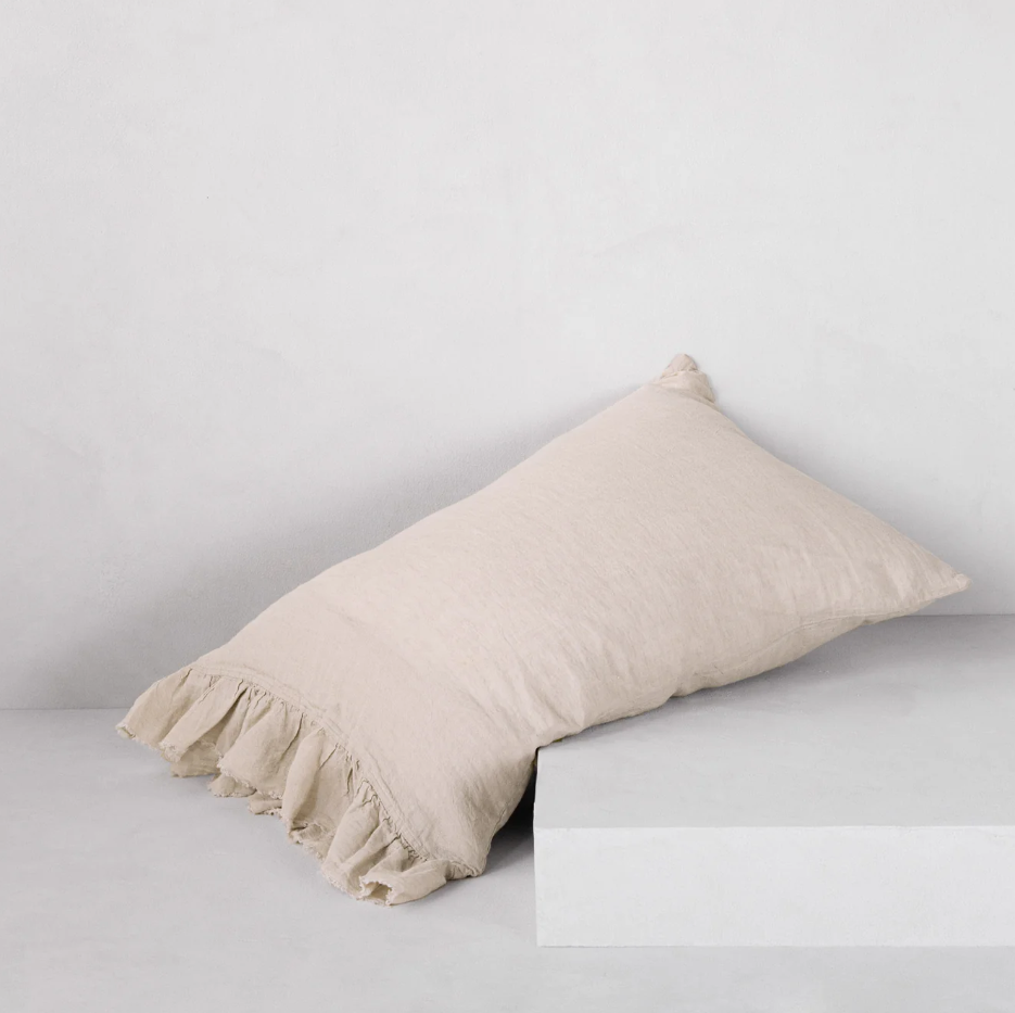 Hale Mercantile 'Kristine' Frill End Standard Linen Pillowcase