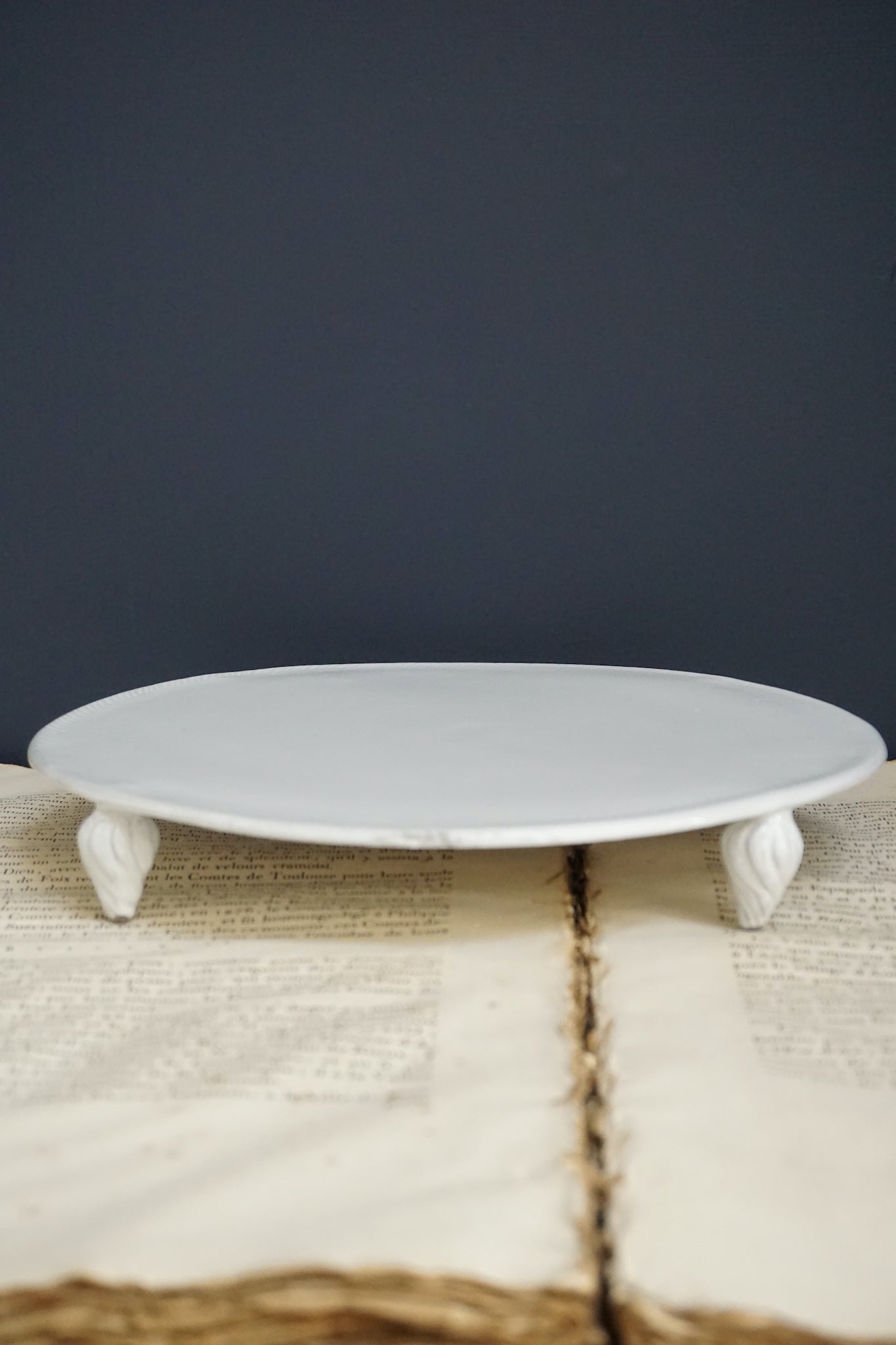 Astier de Villatte Low Peggy Cake Stand