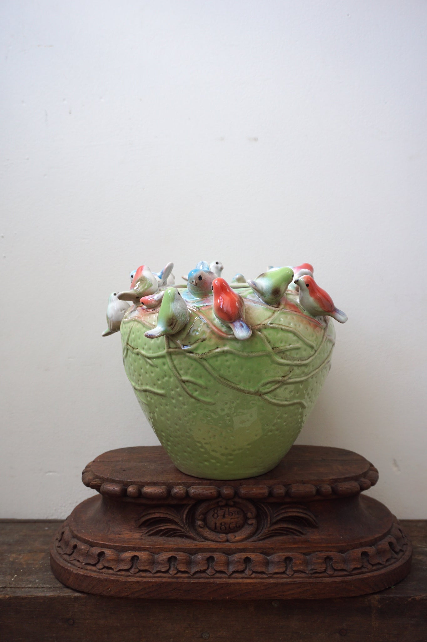 European Ceramic Green Birds Nest Vase