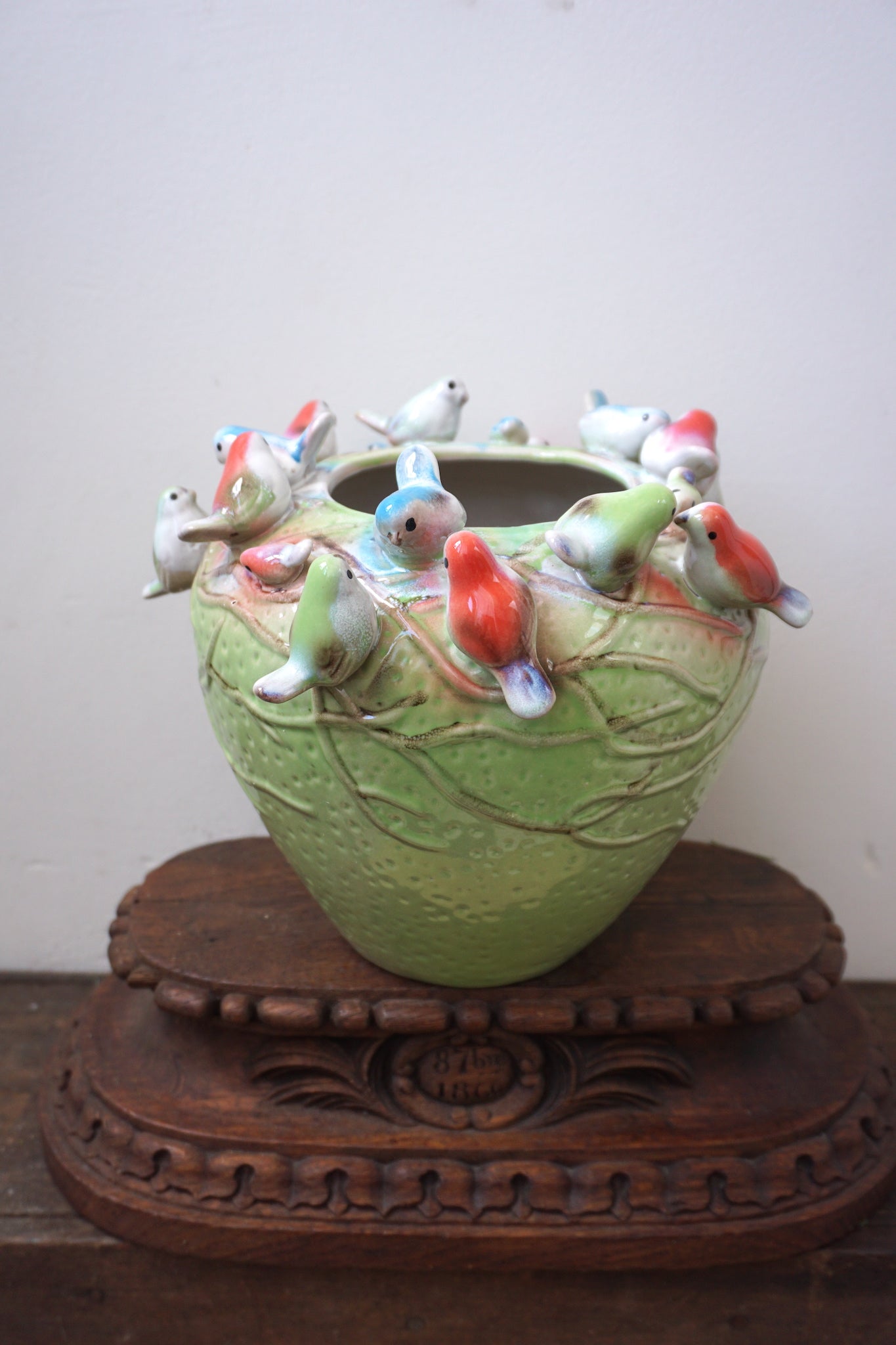 European Ceramic Green Birds Nest Vase