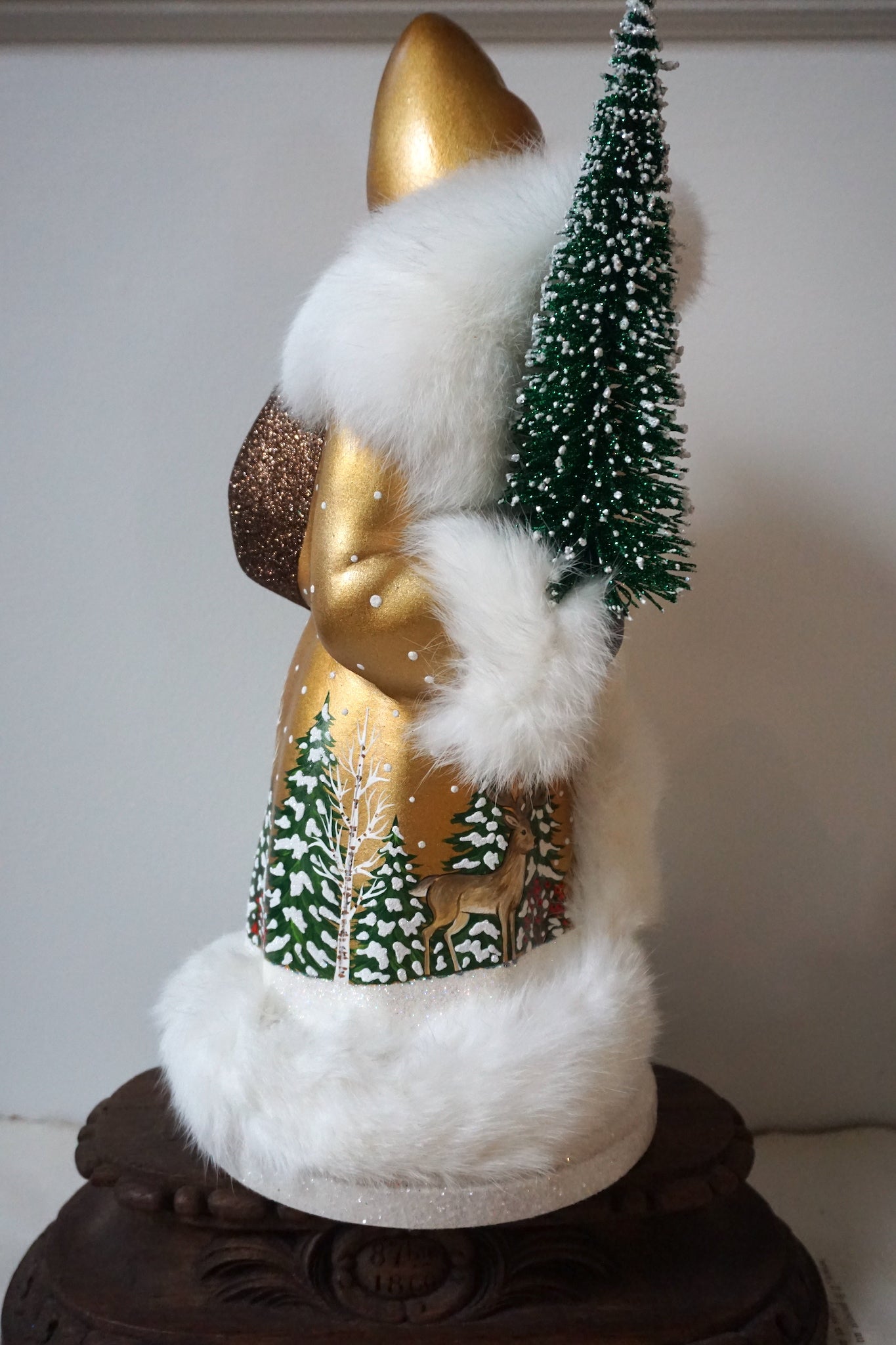 Extra-Large Handmade German Santa - Gold with Woodland Scene