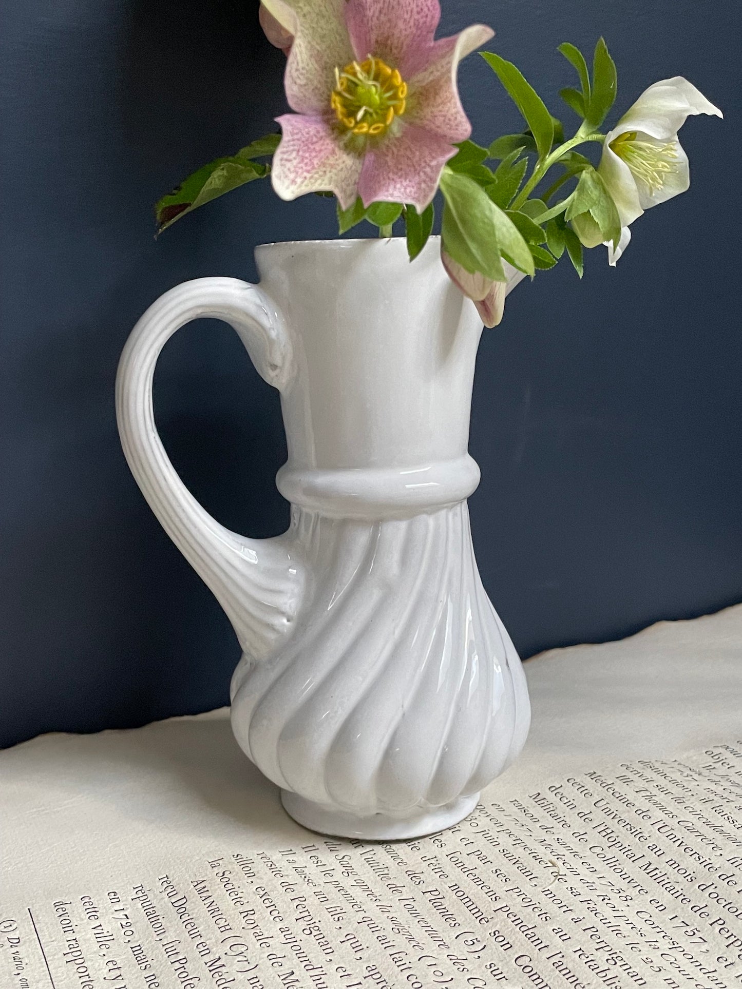 Astier de Villatte Peggy Pitcher