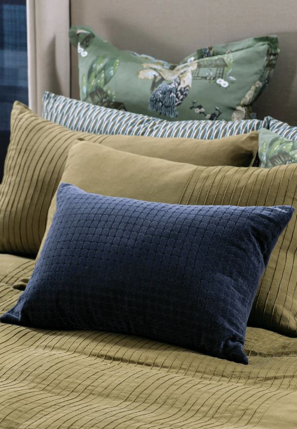 Bianca Lorenne 'Petalo Indigo' Cushion