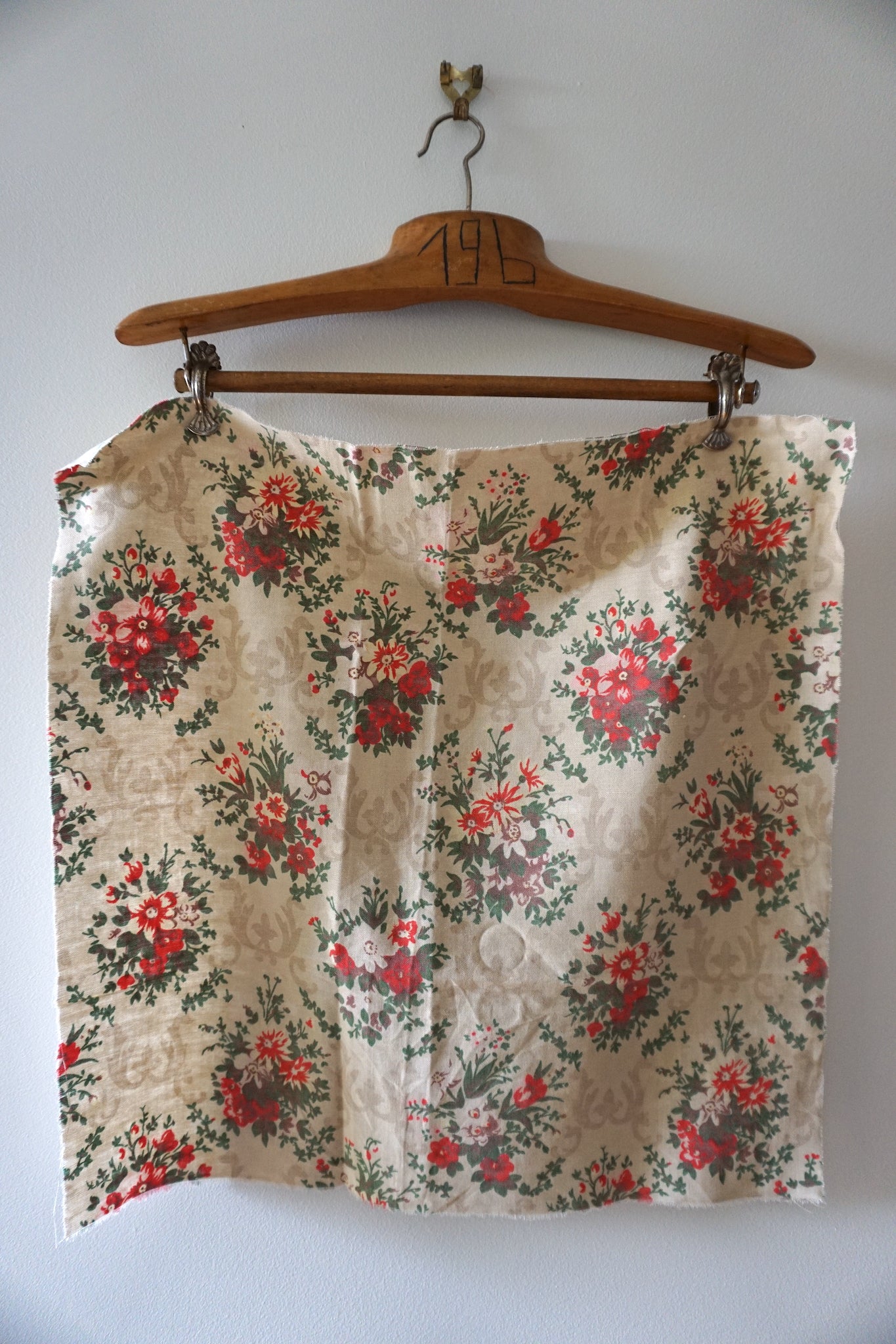Vintage Printed French Floral Fabric 50x50cm