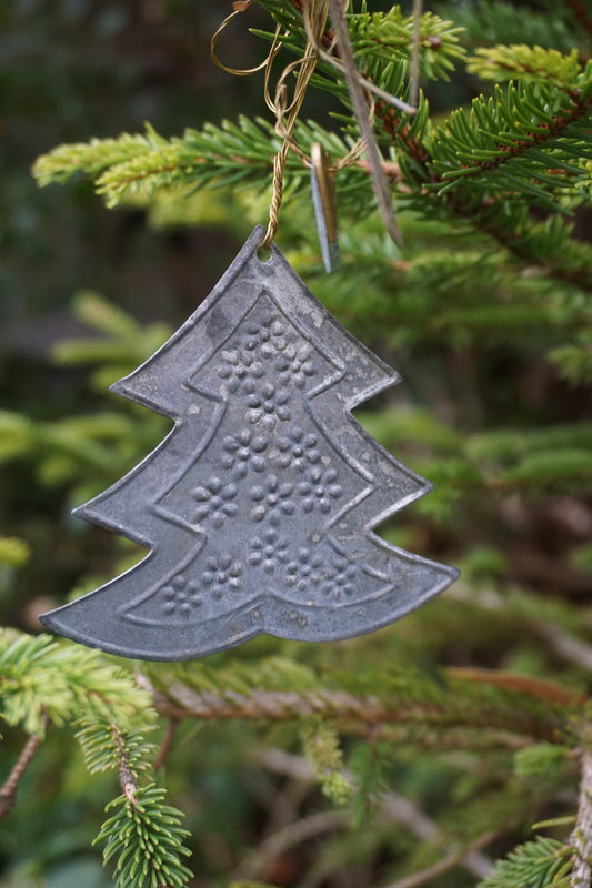 Walther & Co. Zinc Tree Pressed Metal Ornament